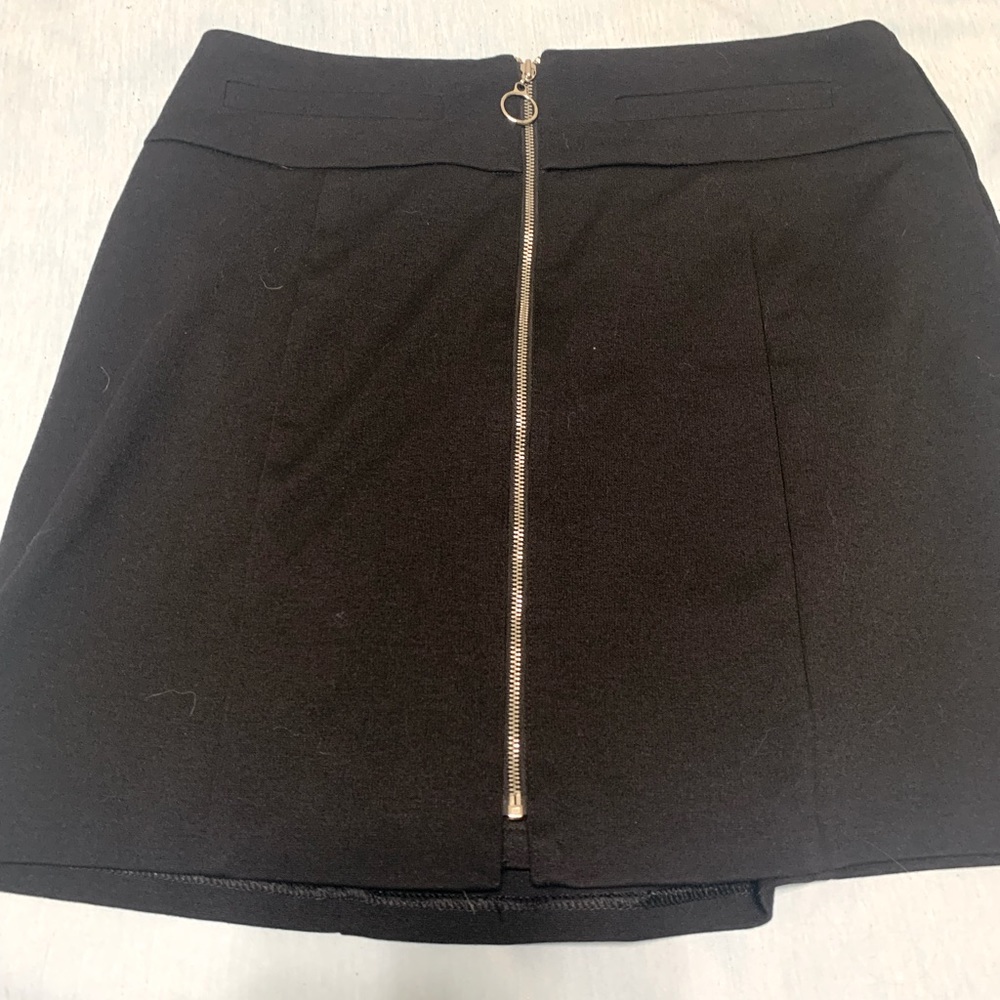 Black Zip-Up Mini Pencil Skirt